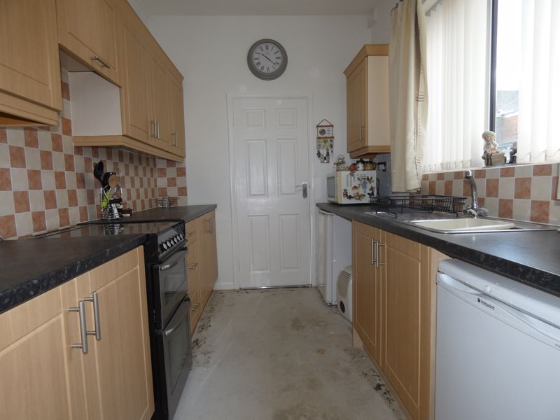 Kitchen- click for photo gallery